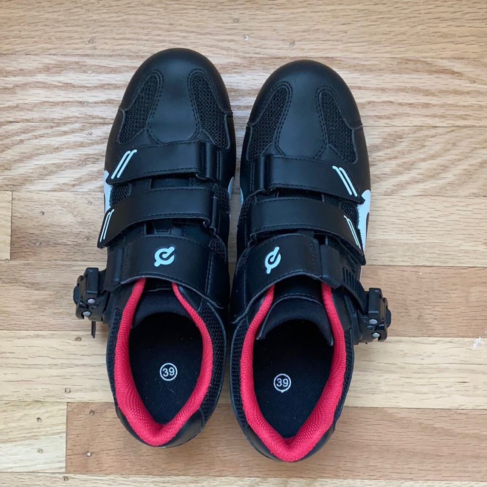 Peloton cycling shoes